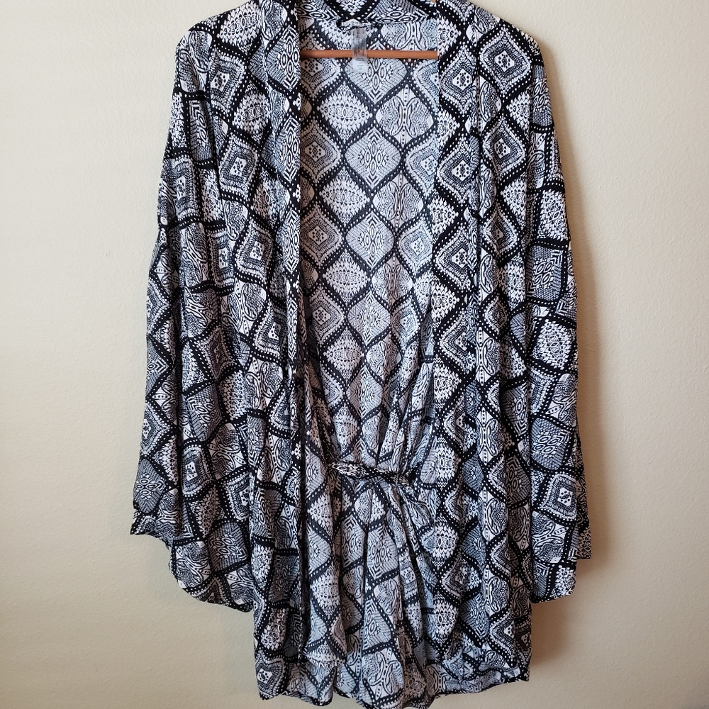 NWT Raisins Curve Black & White Coverup Size 3X